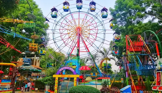 তামান্না ওয়ার্ল্ড ফ্যামিলি পার্ক